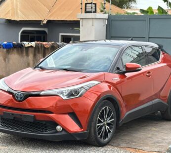 TOYOTA CHR