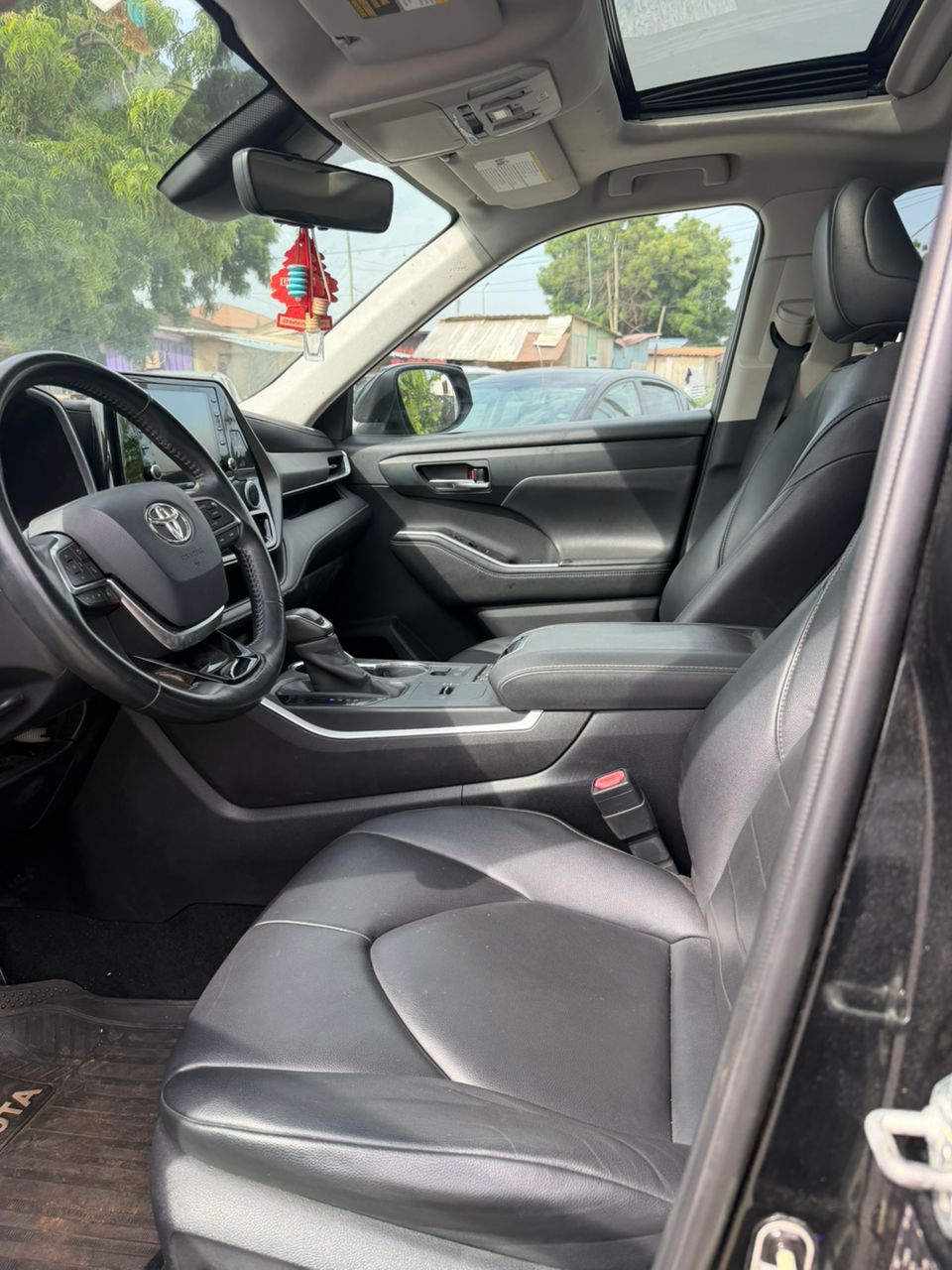 TOYOTA HIGHLANDER LIMITED FULLY LOADED 2020 BLACK - Image 7