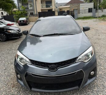 TOYOTA COROLLA FULL OPTION 2016