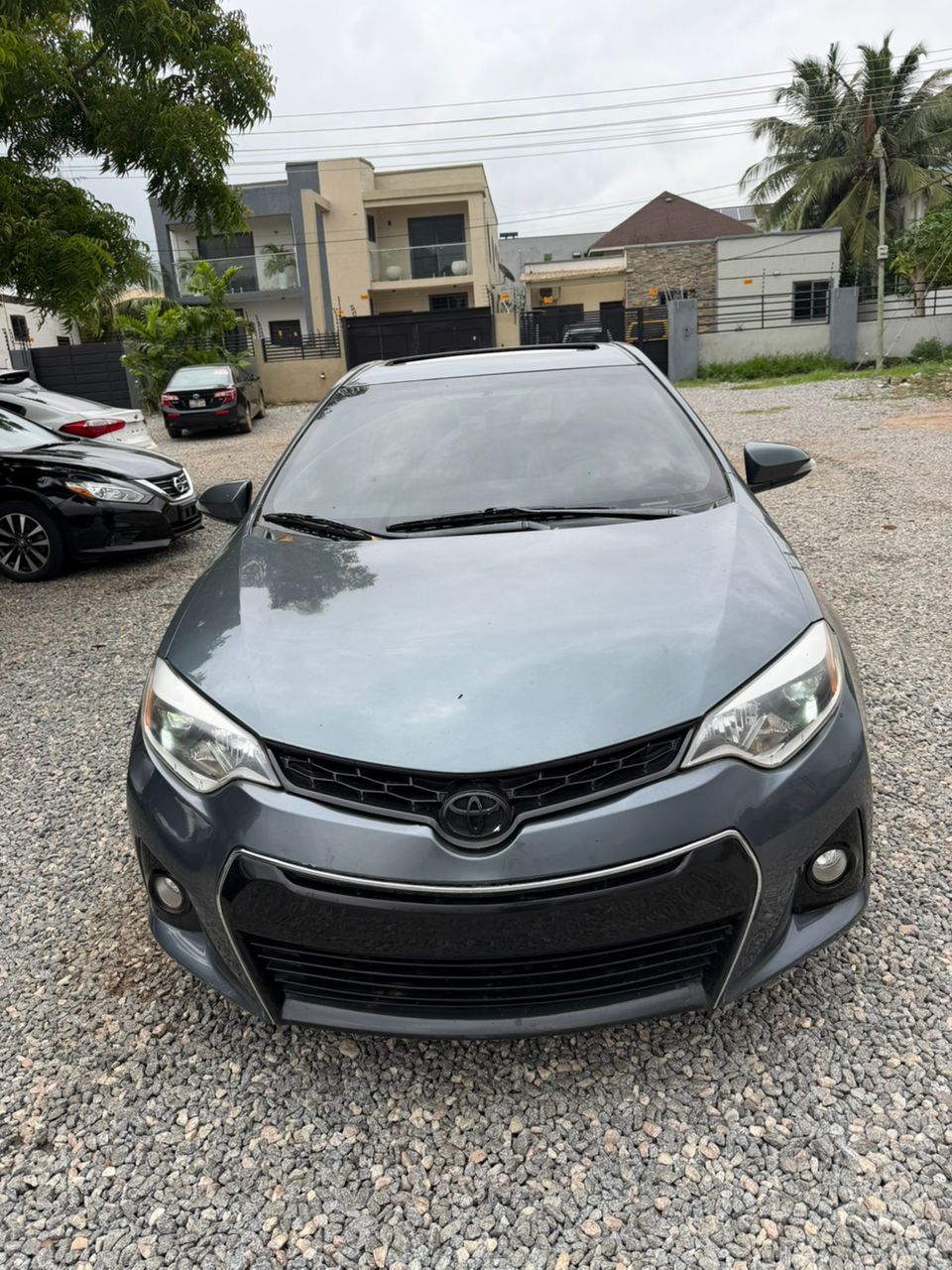 TOYOTA COROLLA FULL OPTION 2016