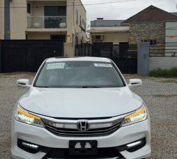 HONDA ACCORD TOURING 2017