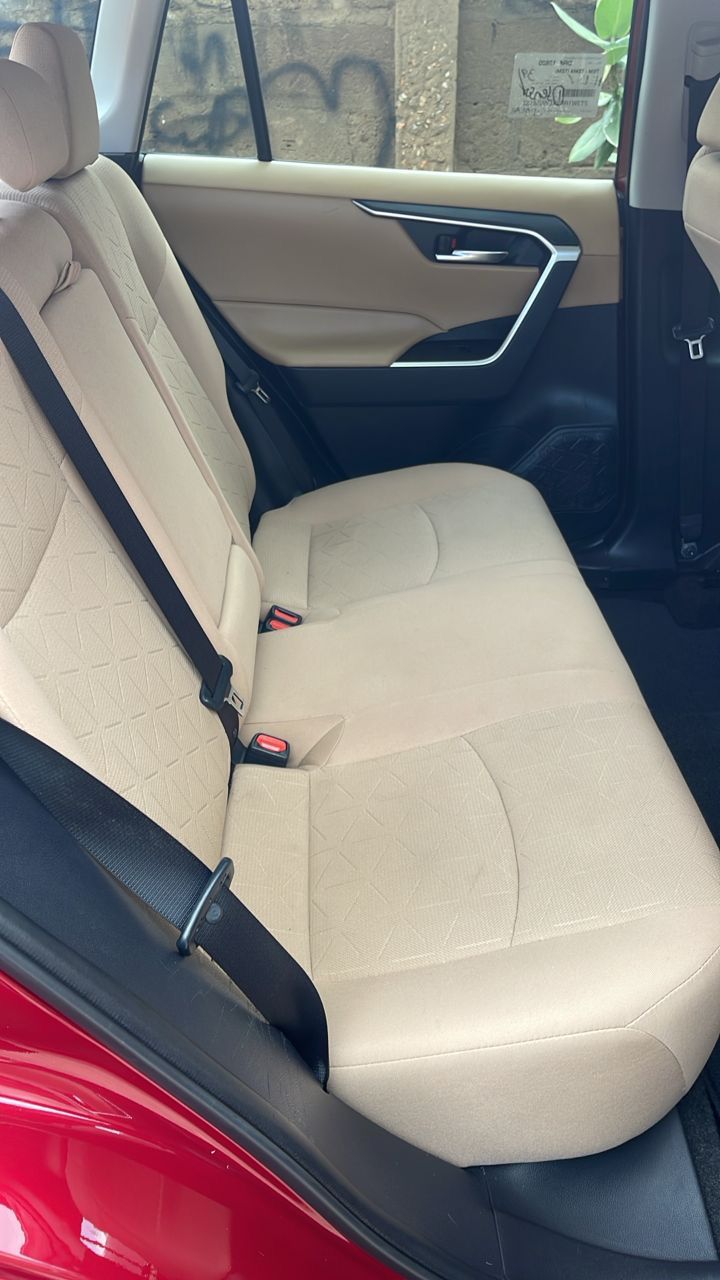TOYOTA RAV4 XLE 2020 RED - Image 11