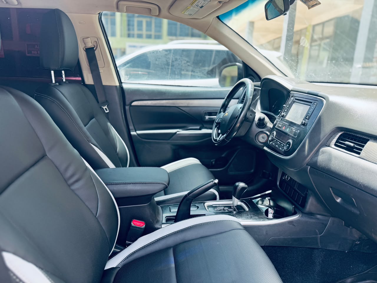 Mitsubishi outlander 2016 - Image 3