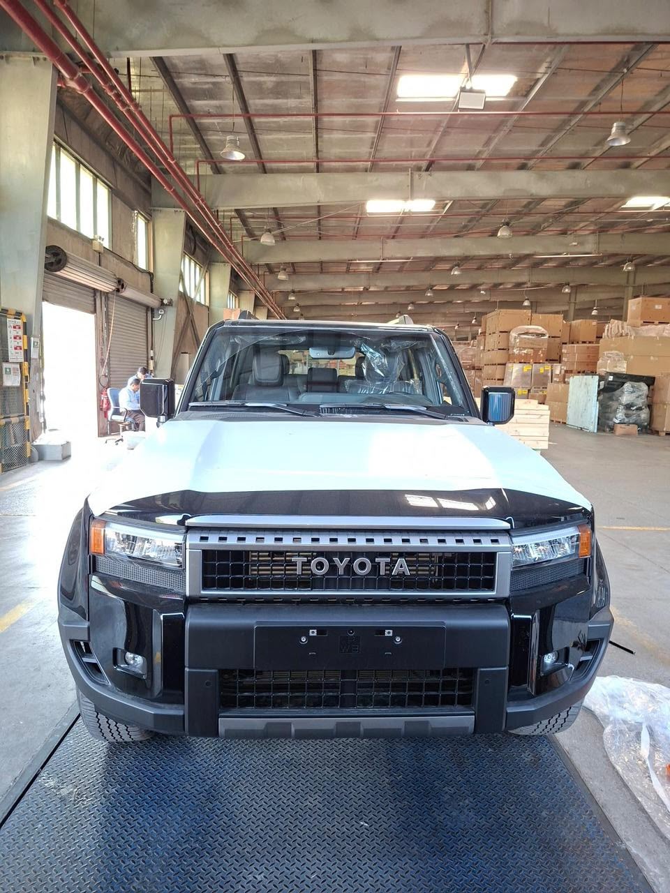 TOYOTA LAND CRUISER PRADO 2025