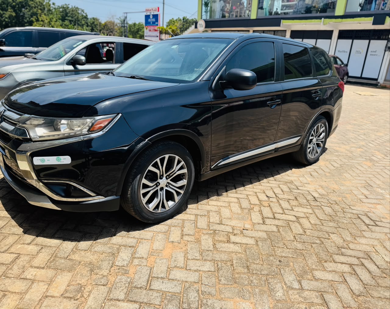 Mitsubishi outlander 2016 - Image 10